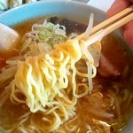 キッチンラーメン濱 - 麺　アップ！