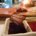 神戸牛すてーき　健 - にんにく醤油でどうぞ