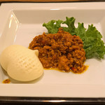 レンゲ - 上海蟹の豆鼓炒め　花巻添え