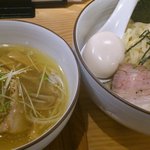 全部入り和塩つけ麺。