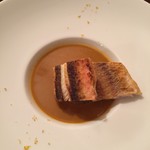 サラマンジェ ド ヨシノ - イトヨリとホウボウののフォン仕立て　ほんのりゆずの香り