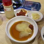 황금닭한마리 - 鶏肉は「タテギ」という調味料で食べる