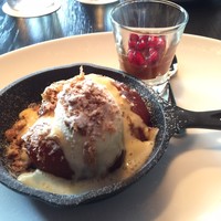 THE COSMOPOLITAN GRILL BAR TERRACE - 