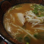 Ramenyakorin - 醤油とんこつラーメンアップ