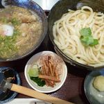 うまぁー豚つけめん（温） 890円