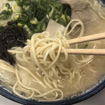 博多ラーメンしばらく - めん、カタ。