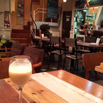 チェルピーナ邸 イタリア石窯料理と天然酵母ピザ - 店内の様子