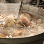 h Kakurega Dainingu Rabu - 大鍋で仕込むおでん。昔ながらの優しい味です。