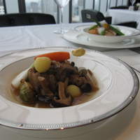 SINC BISTRO - 豚バラか？これは…と疑うほどのホロホロ加減。素晴らしいです