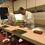 Sukiyabashi Jiro - 