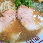 ラーメン壱番館 - チャーシュー