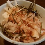 肉と魚とめん料理が充実している店 なにがし - 