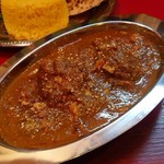 チャイカフェ バガヴァッド - 鶏手羽元のジンジャーカレー