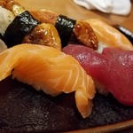 Sushi izakaya yatai zushi ichinoe ekimae chou - 