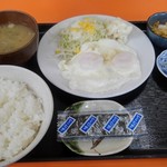 Soba Udon Tei - 目玉焼き定食