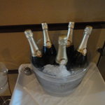 表参道うかい亭 - ロデレールさん、こんにちは 