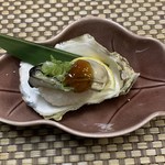 いかだ荘 山上 - 牡蠣寿司