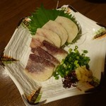 和由 - さえずり刺身鯨の竜田揚げ