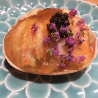 祇園 にし - 津居山の蟹
                    ぽん酢ジュレ キャビア添え