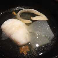 祇園 にし - 椀物
                      くえと松茸