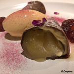 カーサ・デル・チーボ - カカオのクレスペッレ、ラフランスのコンポートとバニラジェラート