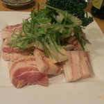 炭焼 金竜山 - ブタ塩