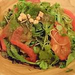 クールマイヨール - 高原野菜のグリーンサラダ     ￥780