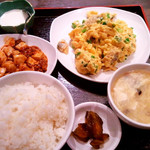 Eiri - 日替わり定食の「アサリと青ねぎ、卵の塩炒め」（810円）