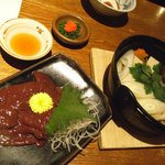 チョウゲン坊 - レバ刺と湯豆腐