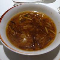 龍天門 - 山海珍味入りふかひれスープ