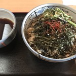 福徳屋 - 肉つけ蕎麦 ￥840+税 トッピング山菜 ￥150+税