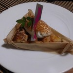 モンストルシャルマン - りんごとクルミのシナモン風味のタルト