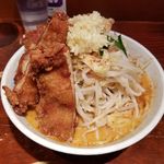 旨辛ラーメン 表裏 - 