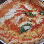 トラットリア エ ピッツェリア アミーチ - 