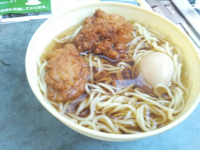 レトロ自販機第3弾 ひもかわうどん 唐揚げラーメン ピザトースト By ゆるもっぺ 丸美屋自販機コーナー 花輪 その他 食べログ