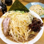 うまいヨゆうちゃんラーメン - ネギラーメン大盛りとチャーハン