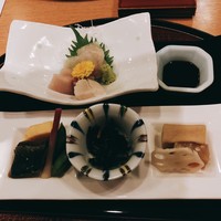 四季 - 料理長おまかせ　季節のパレット盛りと刺身盛り合わせ