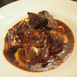 LOVAT - 黒毛和牛タンシチュー 3600円 110g