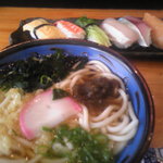 Okazaki Sushi - 昼のサービスランチ