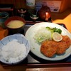 とんかつせんのき 東神奈川本店