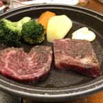 青木屋 - 夕食の和会席…牛肉の陶板焼き