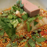 東京チャイニーズ 一凛 - よだれ鶏；アップ