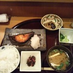 あん梅 - 鮭の西京焼定食