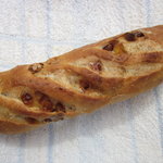アルティザン - クルミとオレンジのパン（キャラメル風味）