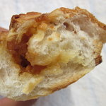 アルティザン - クルミとオレンジのパン（キャラメル風味）の断面