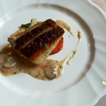 ベル･エポック - 真鯛のポワレ、魚介のソース