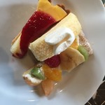 たねや 守山玻璃絵館 - タルトとロースケーキ