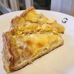 たねや 守山玻璃絵館 - キッシュ