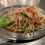 タイ料理　あろいなたべた - 