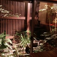 料亭 錦 - お部屋から見える中庭